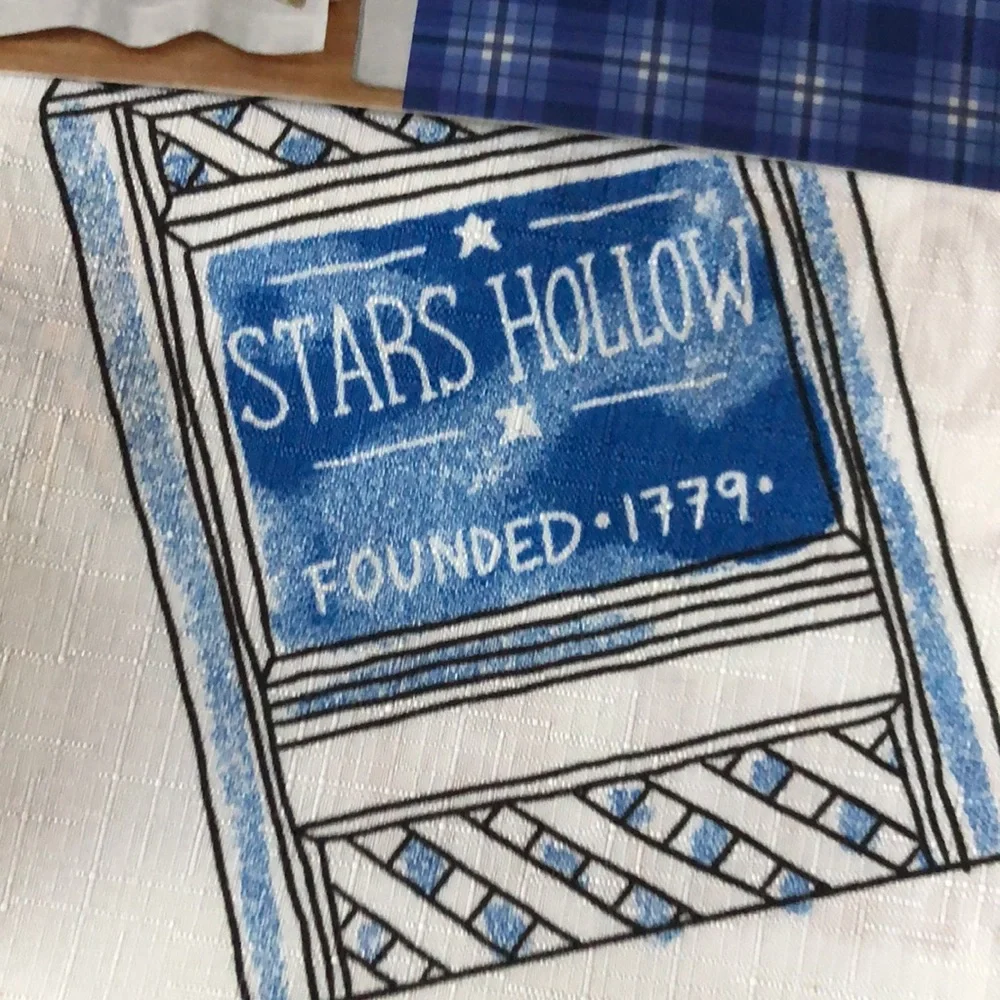 Gilmore Girls Stars Hollow Shower Curtain Set - White & Blue